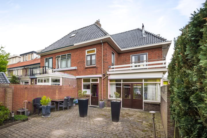 Foto 34 van Johannes Sinthenstraat 13