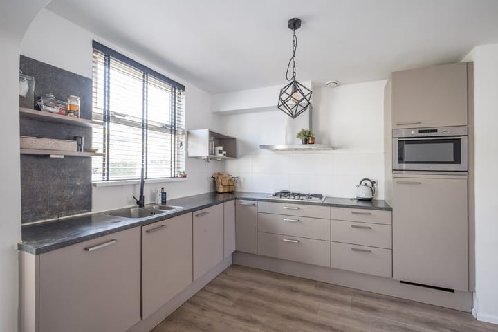 Foto 23 van Zwitserlandstraat 34