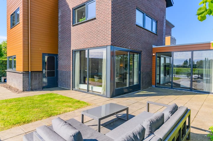 Foto 2 van Skûtsje 64