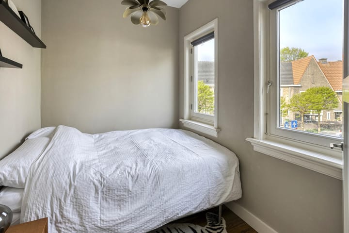 Foto 16 van Van Ysselsteinstraat 3