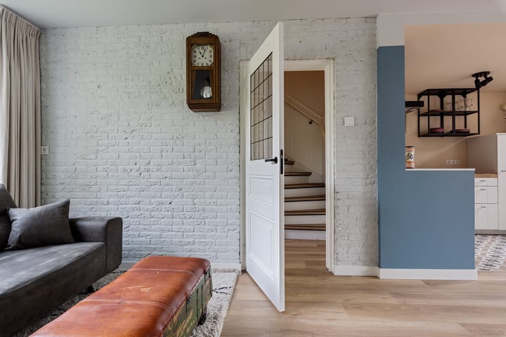 Foto 7 van Boterbloem 23