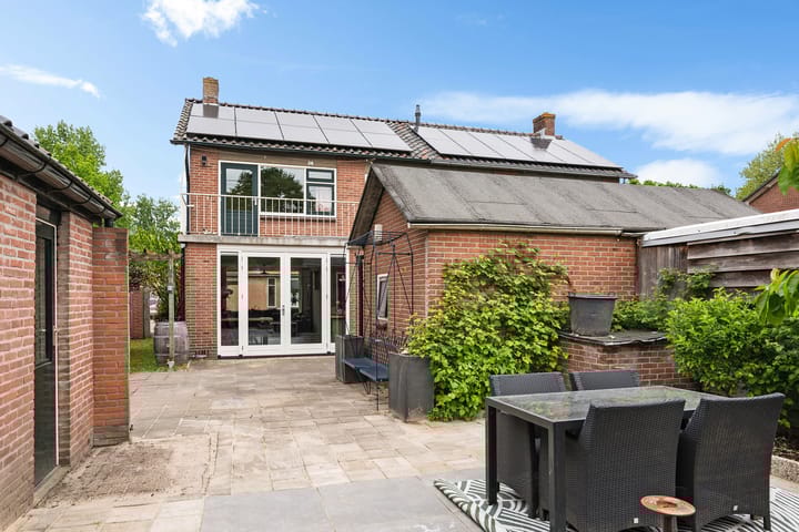 Foto 30 van Boterbloem 23