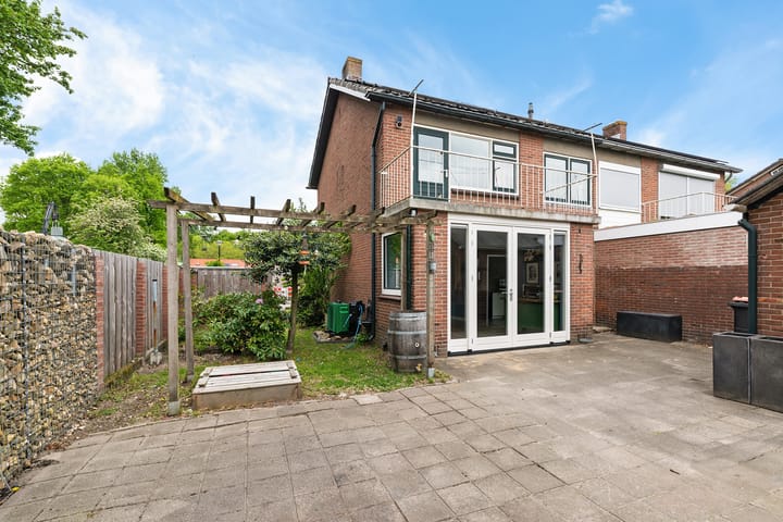 Foto 32 van Boterbloem 23