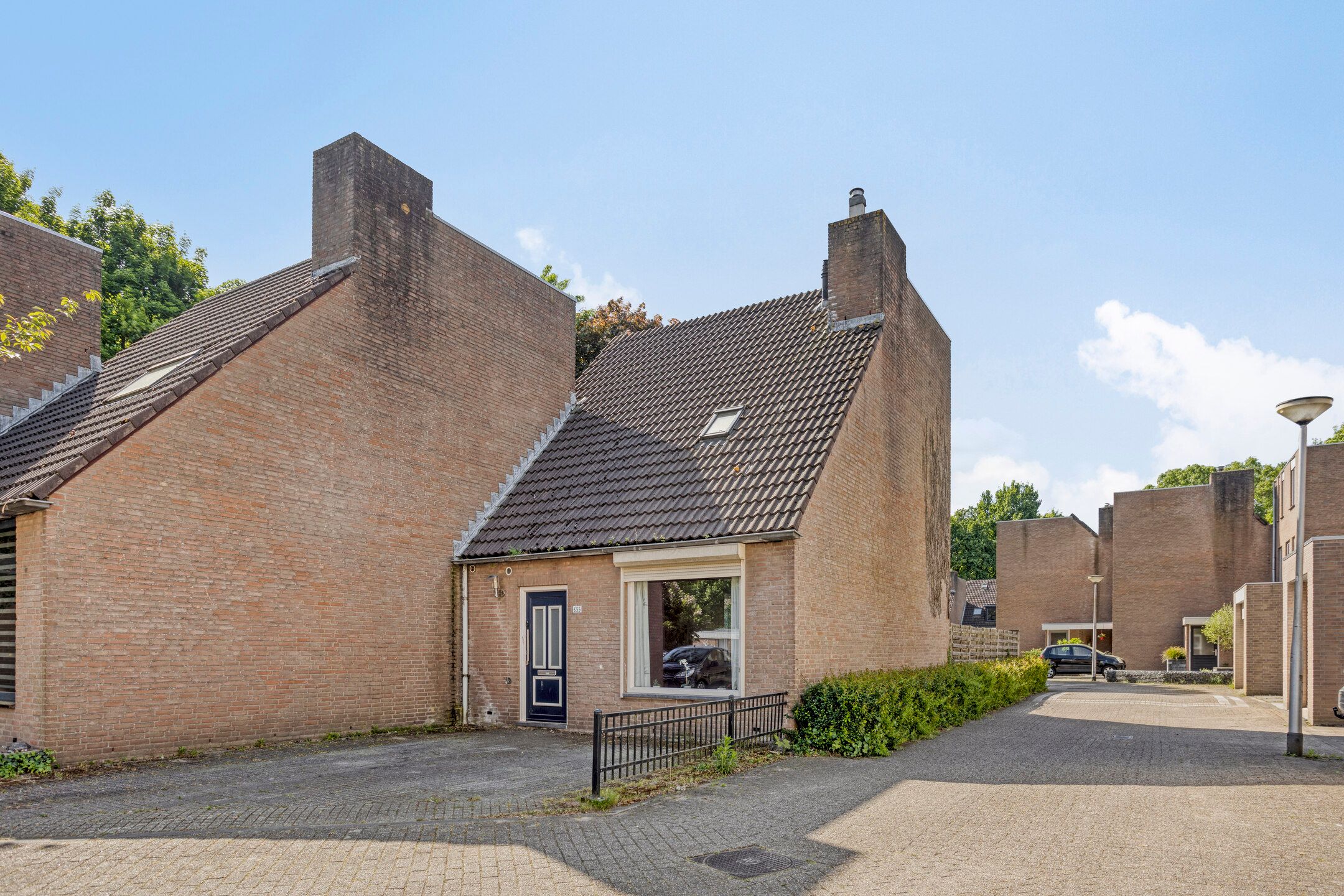 Foto 6 van Mascagnihof 655