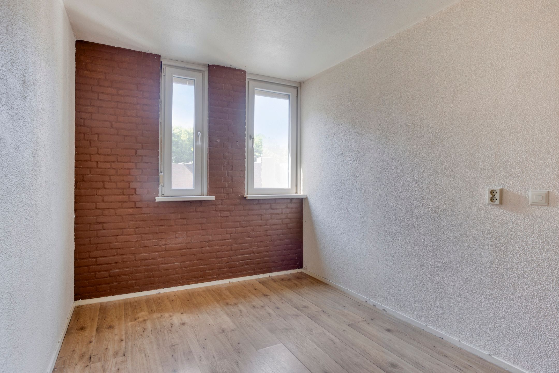 Foto 21 van Mascagnihof 655