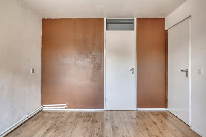 Foto 24 van Mascagnihof 655