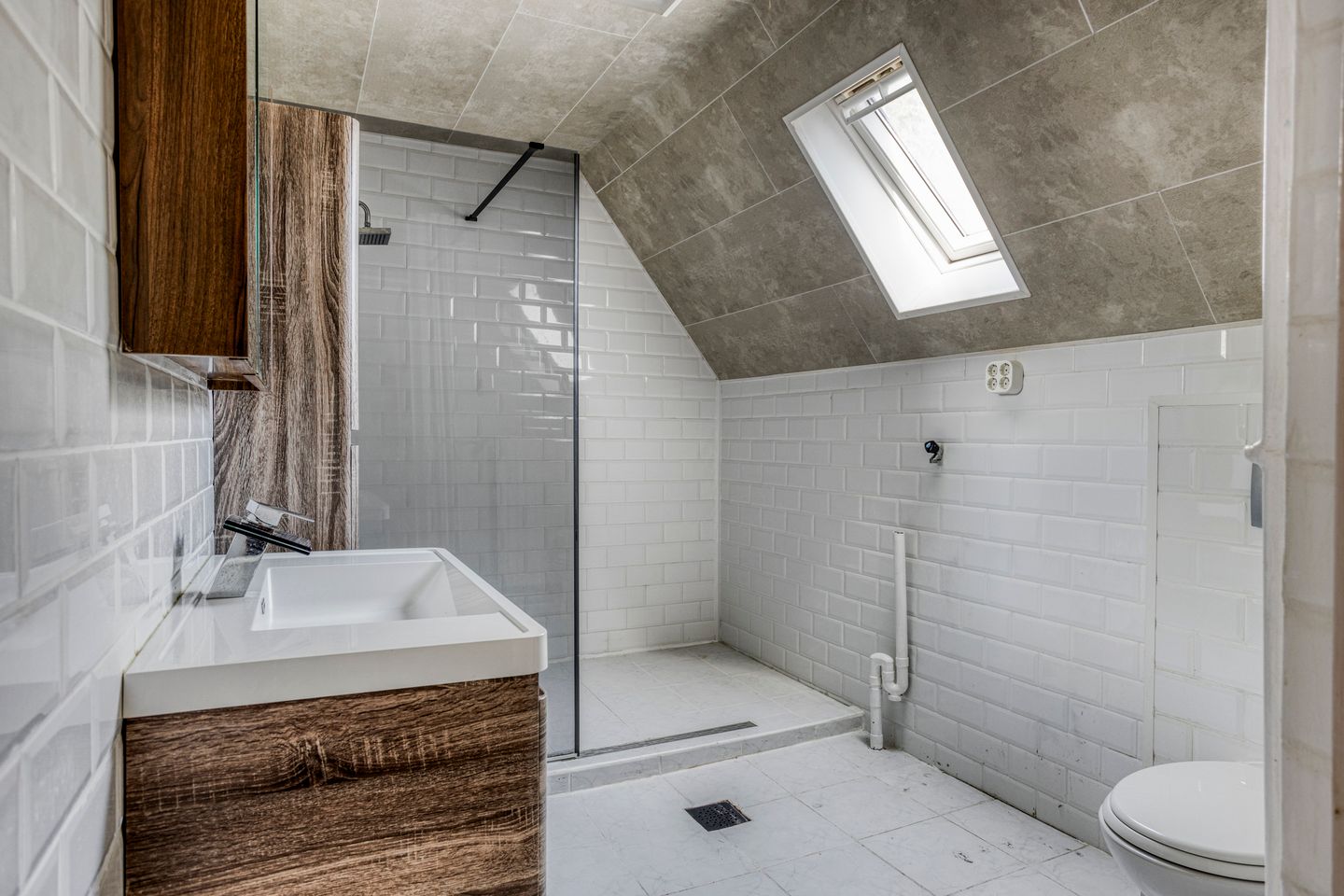 Foto 25 van Mascagnihof 655