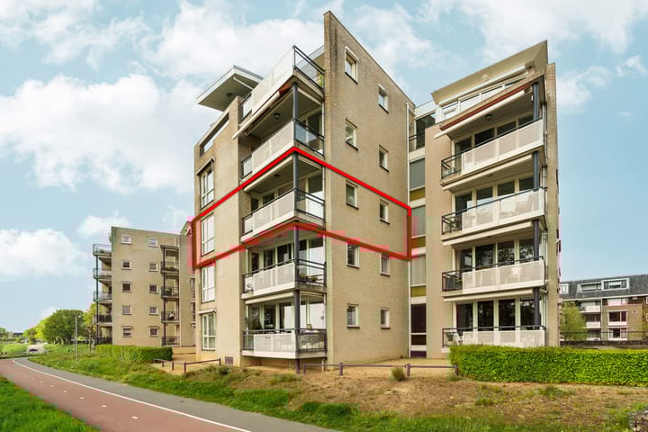 Photo 2 of Maasstaete 81