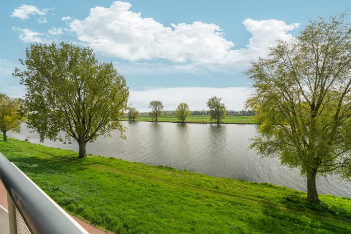 Photo 14 of Maasstaete 81