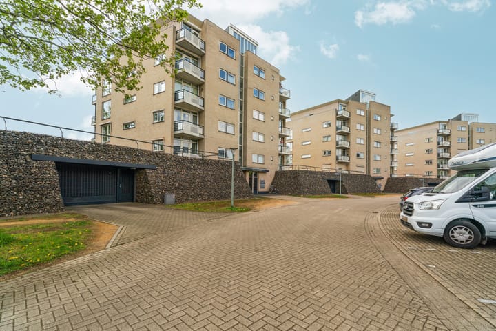 Photo 34 of Maasstaete 81