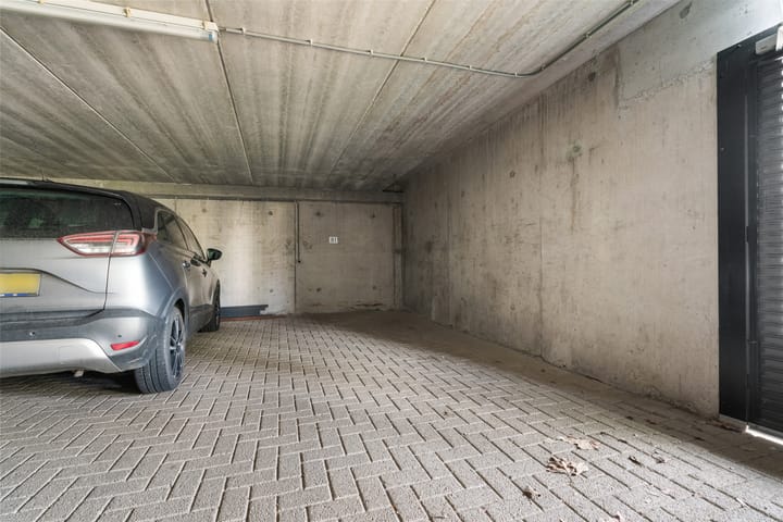 Photo 36 of Maasstaete 81