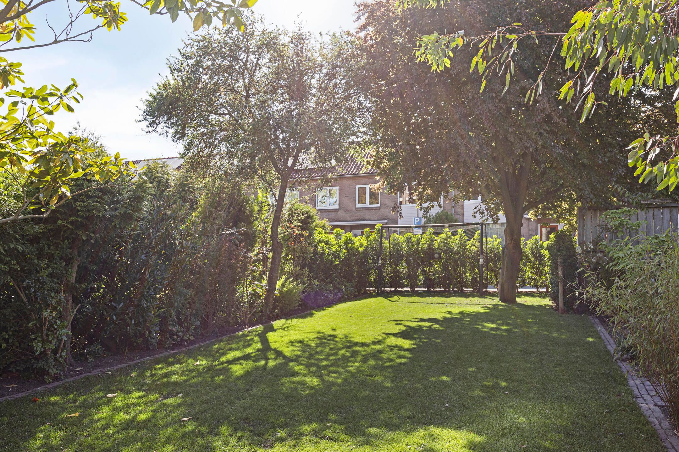 Foto 24 van Burgemeester Vostersstraat 53