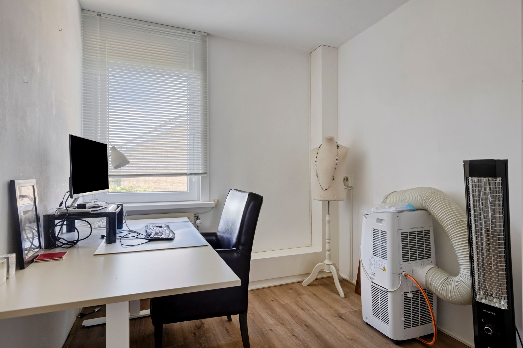 Foto 15 van Baljuwweg 13