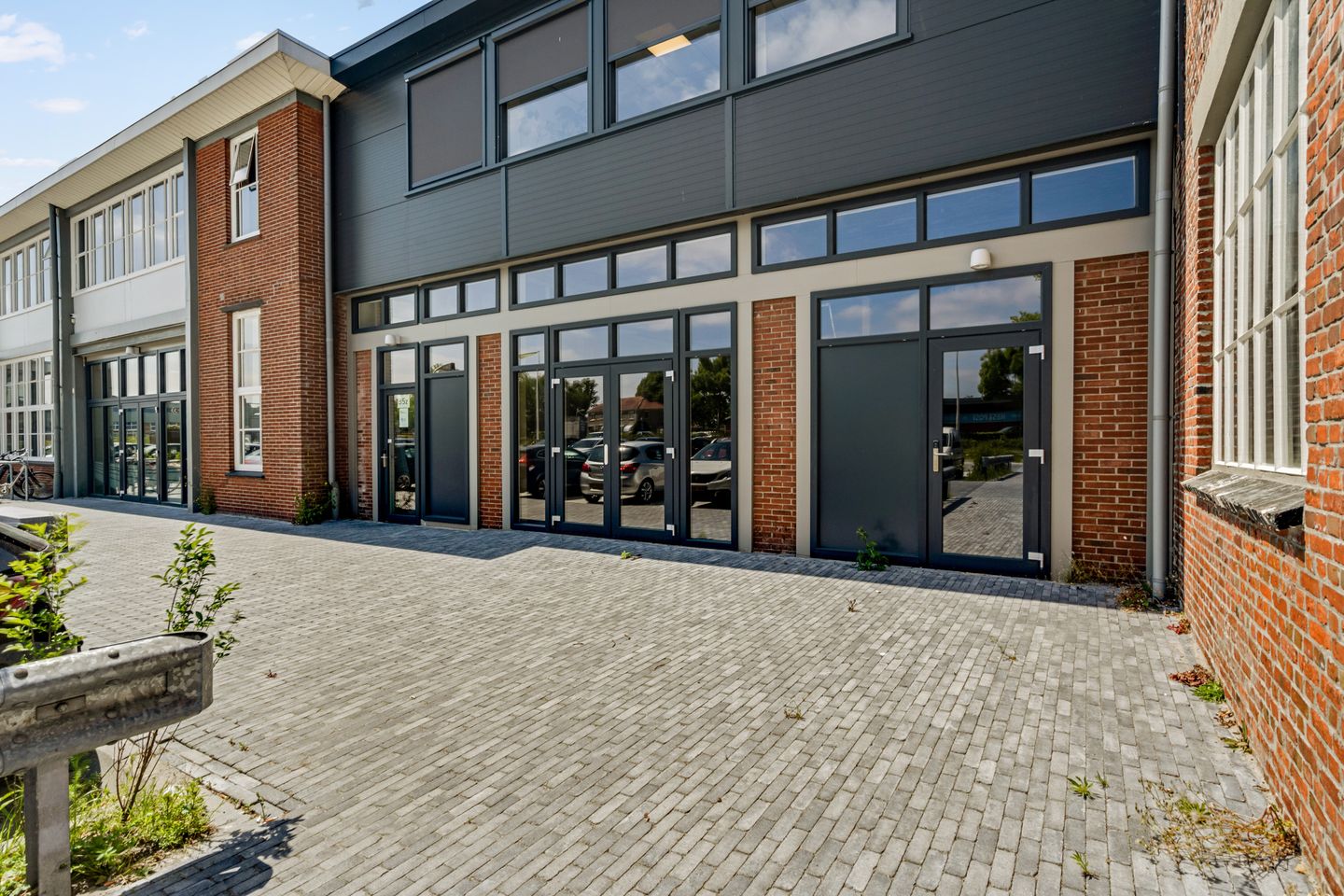 View photo 5 of Rondweg-West 35