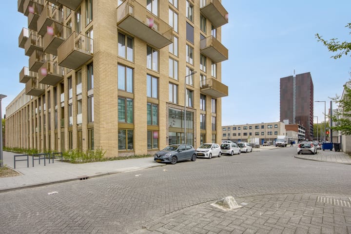 Foto 30 van Jaap van der Hoekplaats 202