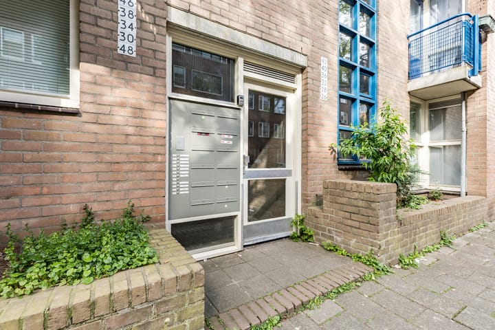 Foto 4 van Preangerstraat 40