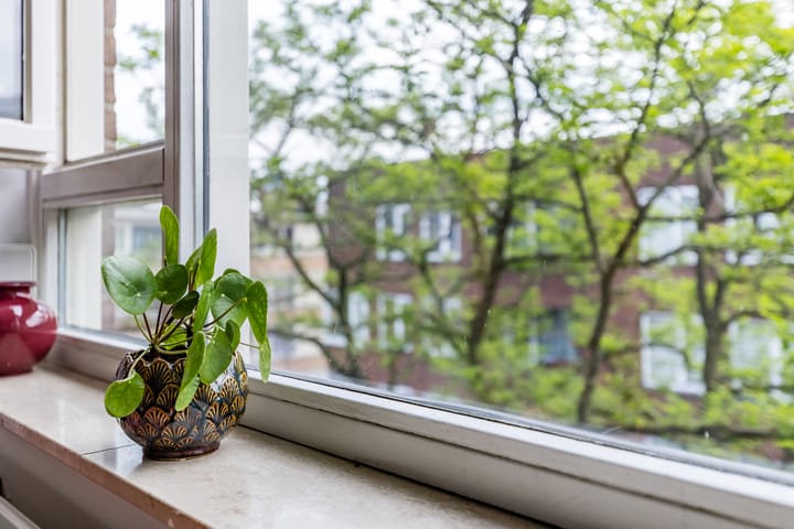 Foto 10 van Preangerstraat 40