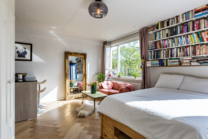 Foto 18 van Preangerstraat 40