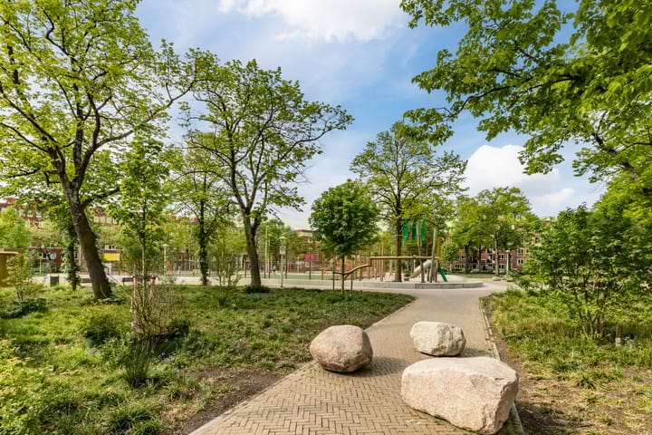 Foto 29 van Preangerstraat 40