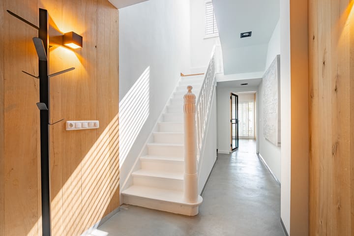 Foto 3 van Bernadettelaan 2