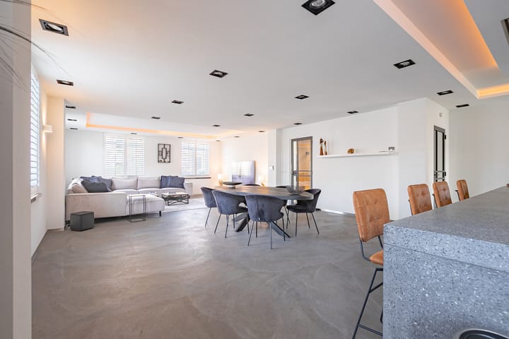 Foto 10 van Bernadettelaan 2