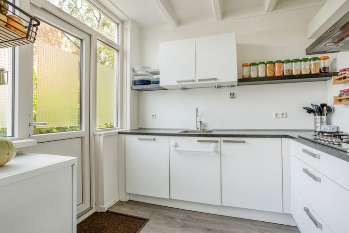 Foto 16 van Van IJsendijkstraat 209