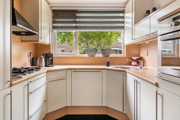 Foto 5 van Anna Griesepad 16