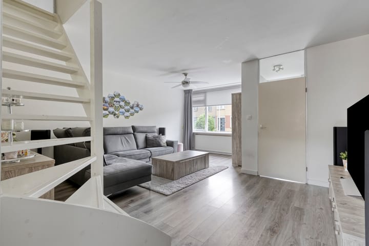 Foto 8 van Hoogmade 49