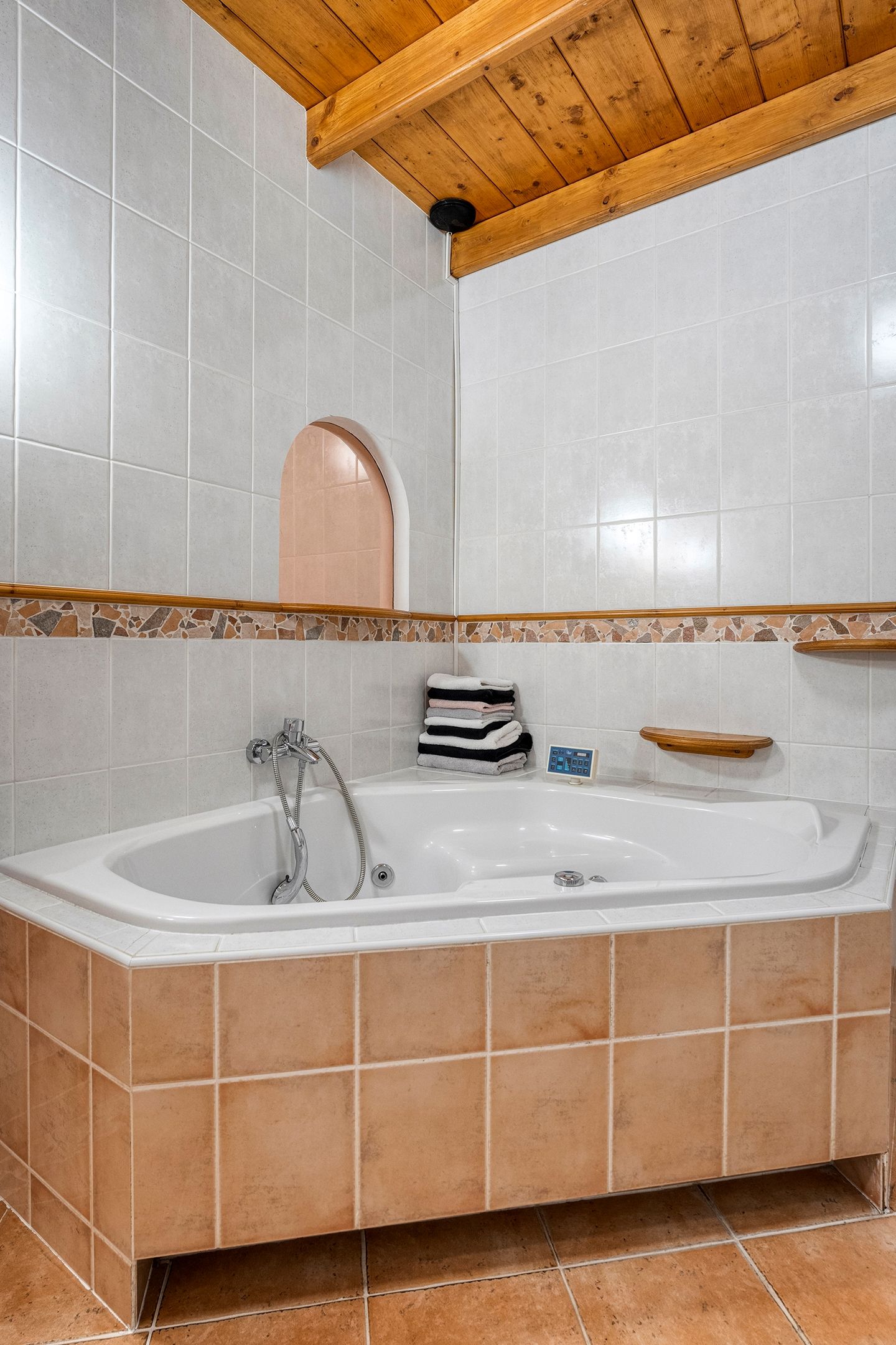 Foto 21 van Havezathe Esch 68-A