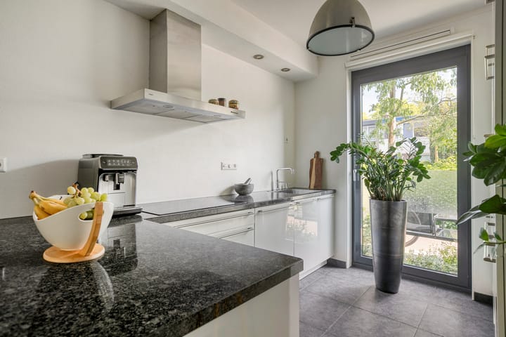 Foto 16 van Amerikalaan 563