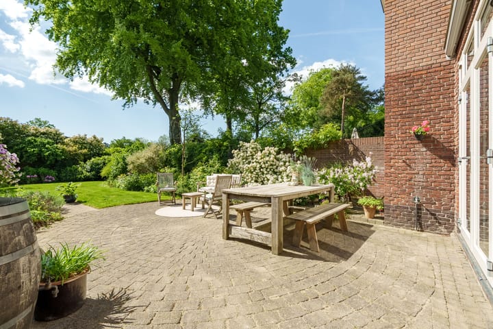 Foto 22 van Frederik Hendriklaan 24