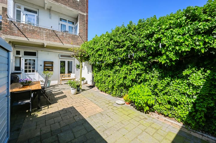 Foto 16 van Cornelis van der Lijnstraat 141