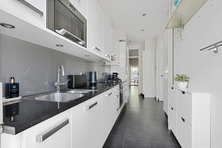 Foto 20 van Cornelis van der Lijnstraat 141