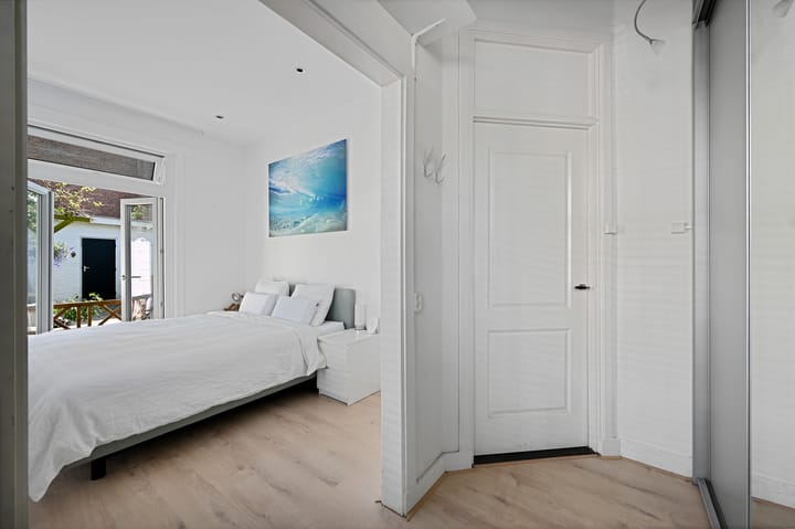 Foto 26 van Cornelis van der Lijnstraat 141