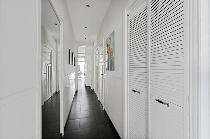 Foto 28 van Cornelis van der Lijnstraat 141