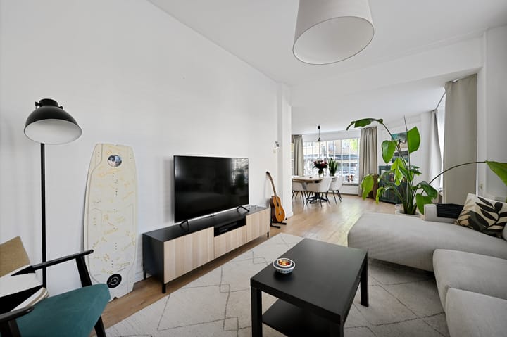 Foto 38 van Cornelis van der Lijnstraat 141