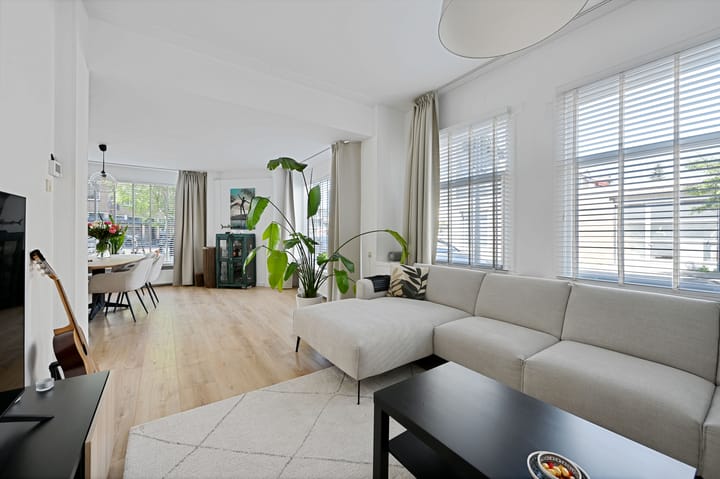 Foto 39 van Cornelis van der Lijnstraat 141