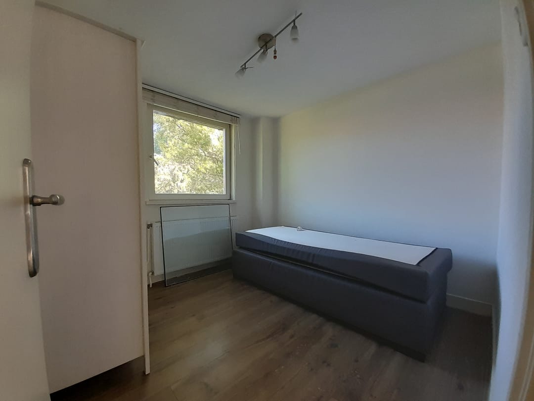 Foto 16 van van der Helstpark 51