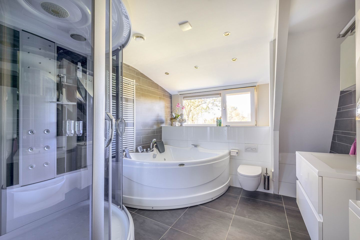 Foto 5 van Provincialeweg Oost 64