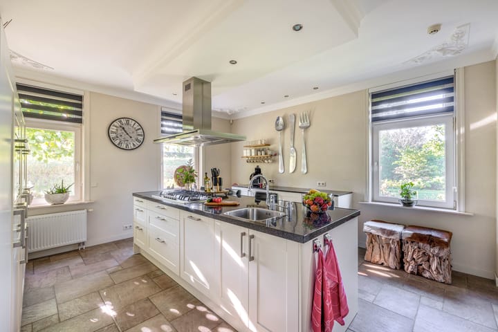 Photo 24 of Provincialeweg Oost 64