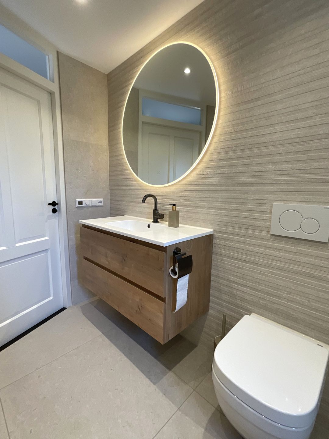 Photo 11 of Nieuwe Prinsenweg 7-48