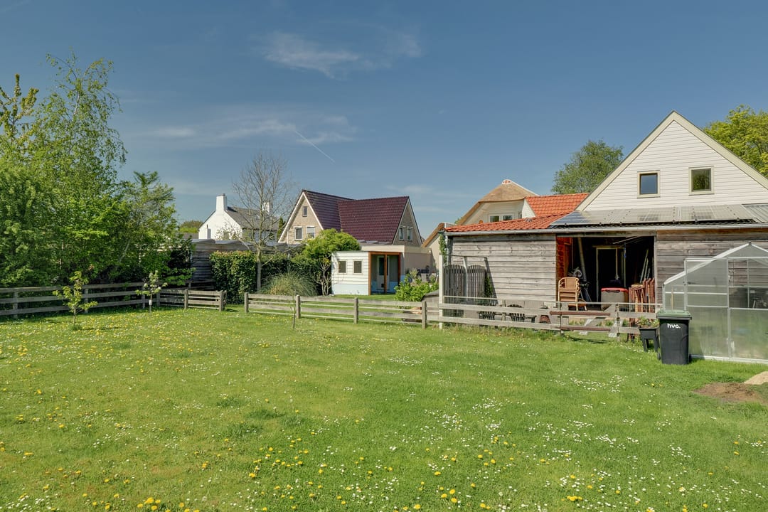 Photo 53 of Zwaagdijk 103