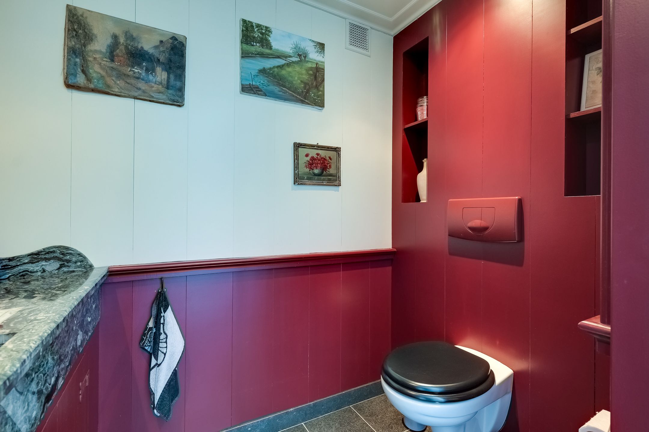 Photo 30 of Zwaagdijk 103