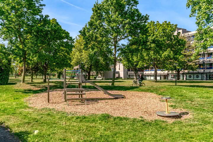 Photo 61 of Hoeker 35