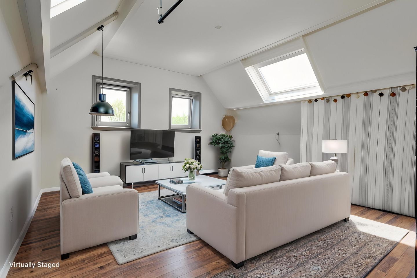 Photo 35 of Zwaagdijk 103