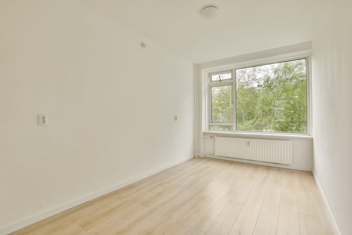 Foto 11 van Plotinusstraat 68