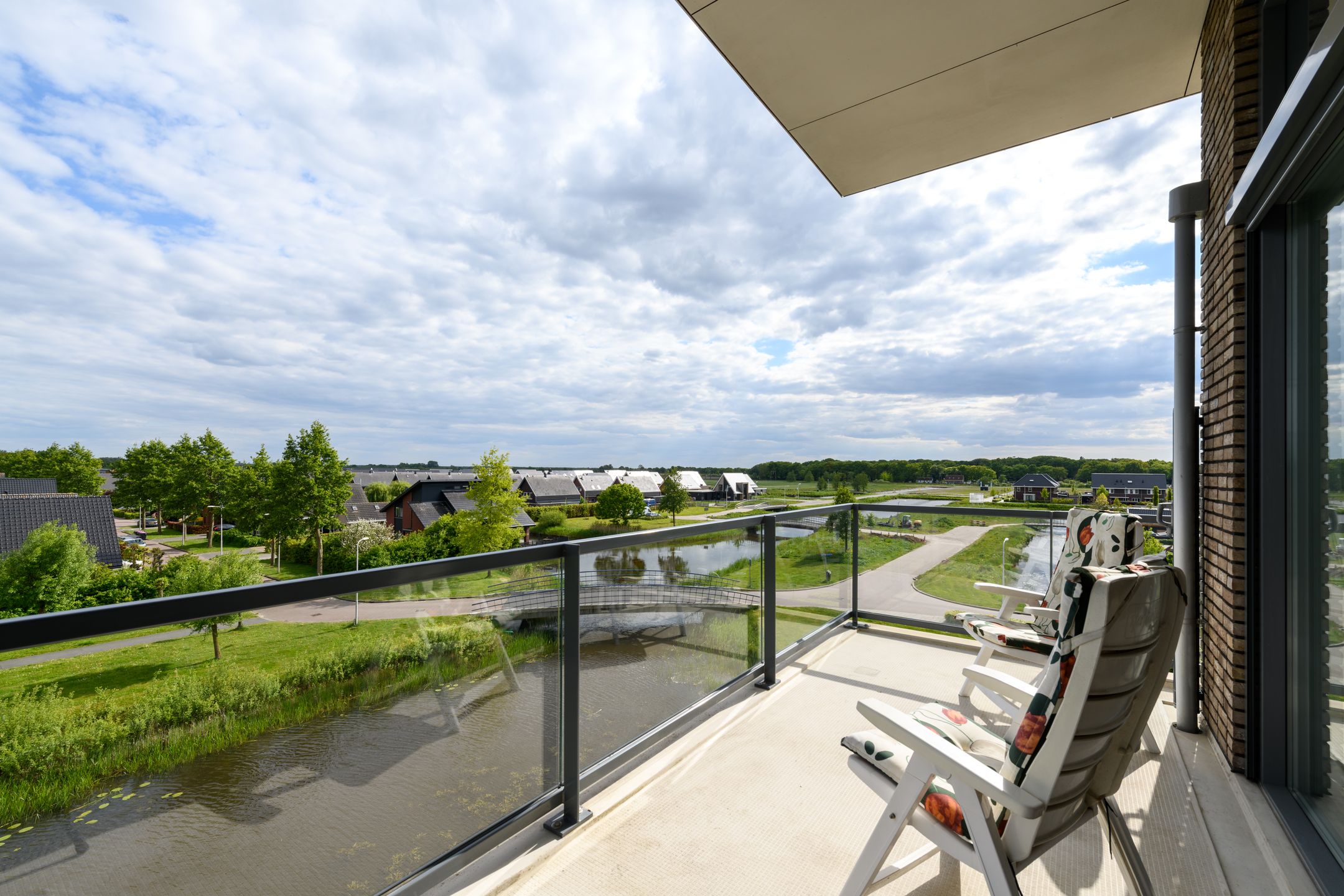 Foto 18 van Dambordje 16