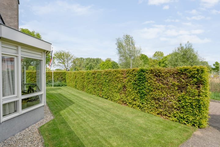 Foto 5 van Van 't Hofflaan 9