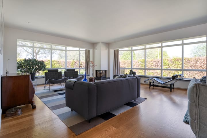 Foto 10 van Van 't Hofflaan 9