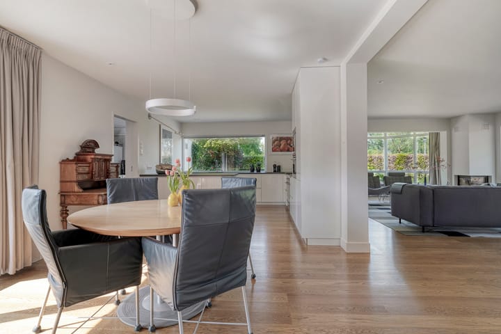 Foto 17 van Van 't Hofflaan 9